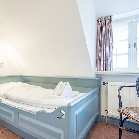 Friesenhaus Kaeptn Hahn Hausteil 1 Westerland